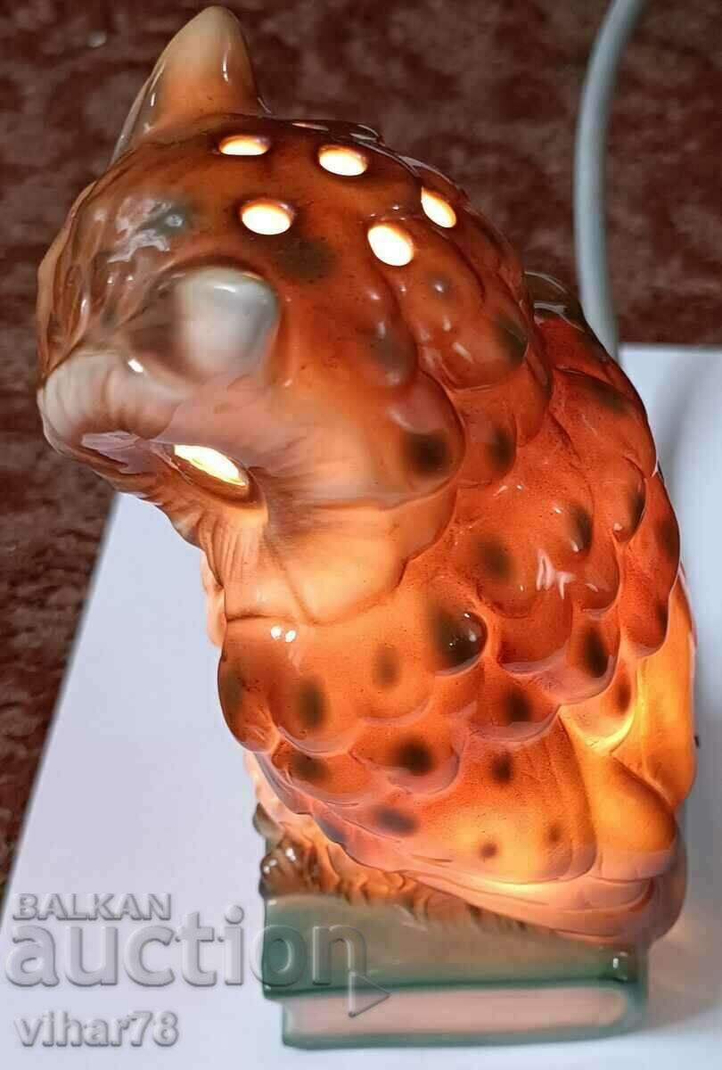 Auction Retro bat lamp Auction Retro bat lamp