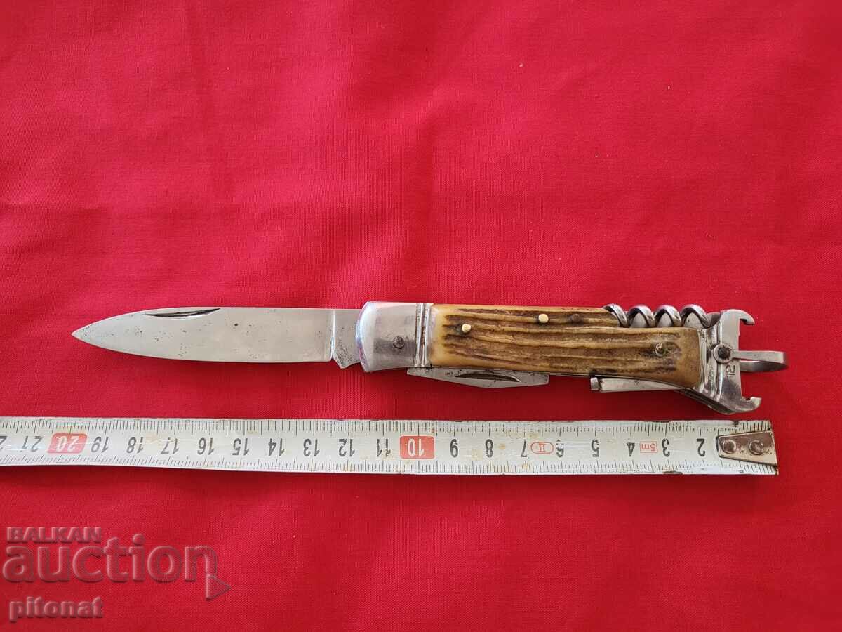 Auction  Collectible folding hunting knife TONERINI SCARPERIA