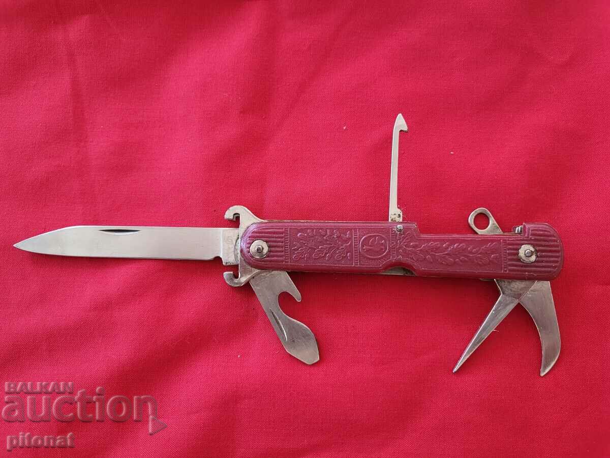 Collectible hunting folding knife USSR with price 55.00 BGN | € 28.12 Collectible hunting folding knife USSR with price 55.00 BGN | € 28.12
