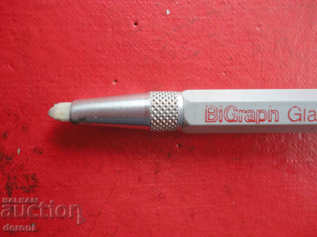 German concealer brush pencil - 5 German concealer brush pencil - 5