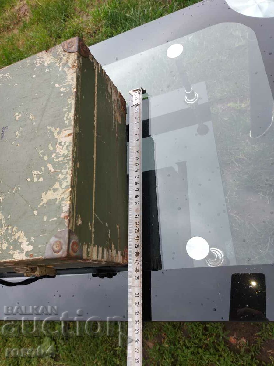 OLD GERMAN WOODEN SUITCASE - 7 OLD GERMAN WOODEN SUITCASE - 7