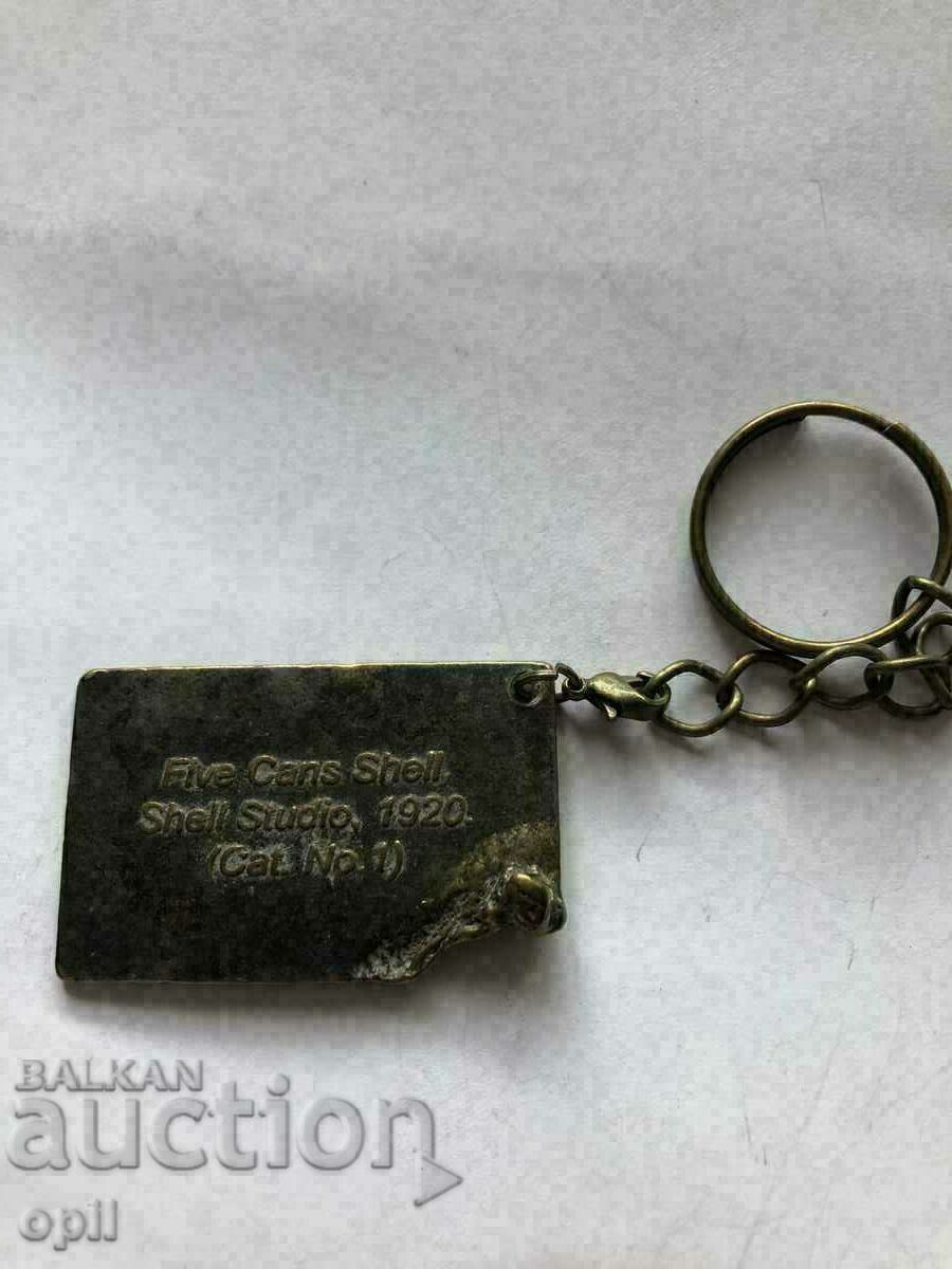 Shell Keychain with price 3.00 BGN | € 1.53