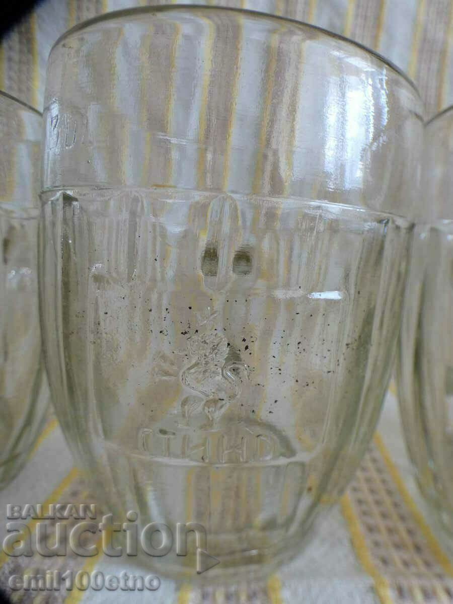 Serviciu 6 căni Stind cu stea cu șase colțuri 3 DL cu preț 50.00 BGN | € 25.56