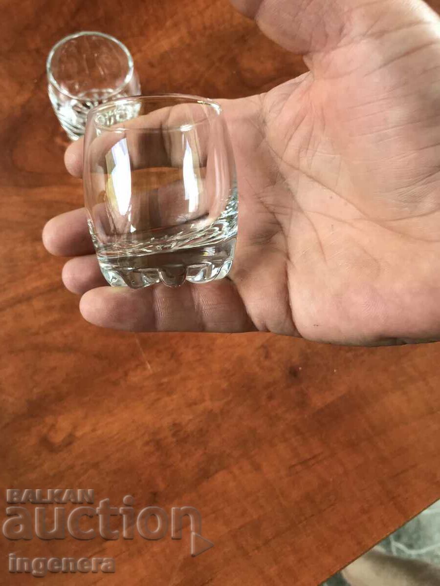 Delivery of GLASS GLASS THICK EMBOSSED FOR BRANDY-2 PCS Delivery of GLASS GLASS THICK EMBOSSED FOR BRANDY-2 PCS