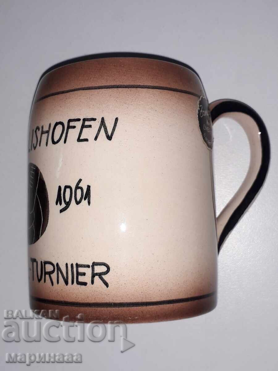 ΚΟΥΠΑ ΒΡΑΒΕΙΟΥ. ΠΟΔΟΣΦΑΙΡΟ. 1961 με τιμή 4.00 BGN | € 2.05 ΚΟΥΠΑ ΒΡΑΒΕΙΟΥ. ΠΟΔΟΣΦΑΙΡΟ. 1961 με τιμή 4.00 BGN | € 2.05