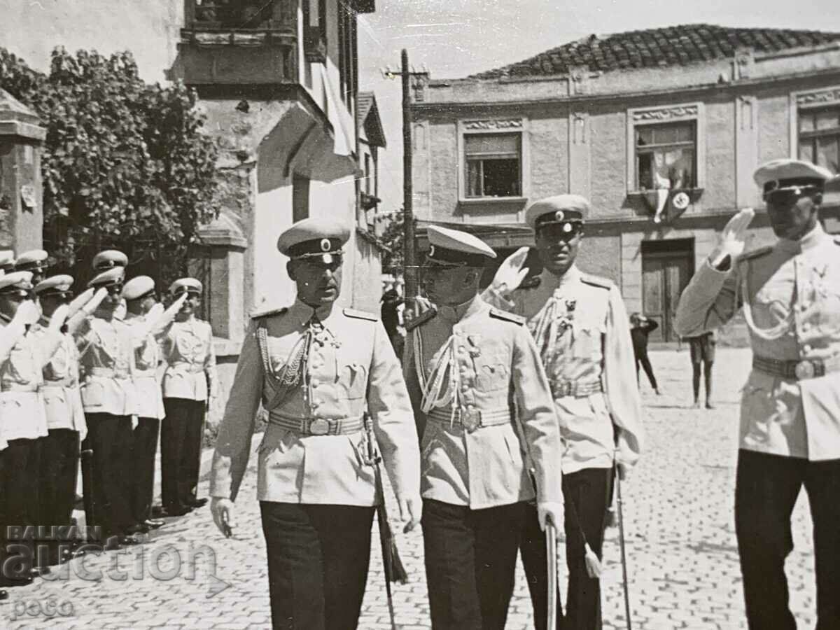 General Penev congratulates the Skopje VSV officers with price 80.00 BGN | € 40.90