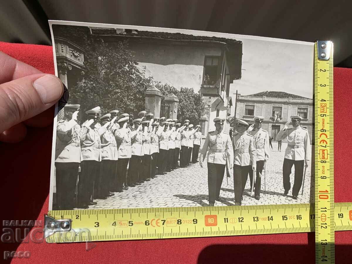 Delivery of General Penev congratulates the Skopje VSV officers