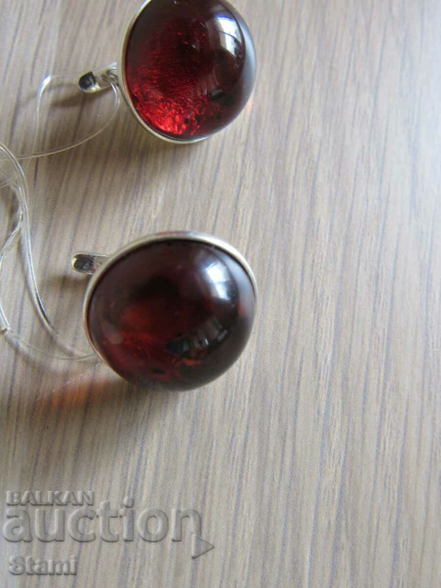 Premium Baltic amber earrings with price 189.90 BGN | € 97.09 Premium Baltic amber earrings with price 189.90 BGN | € 97.09