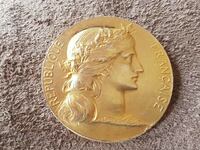 Сребърен позлатен Медал Франция на източното индустриялно
