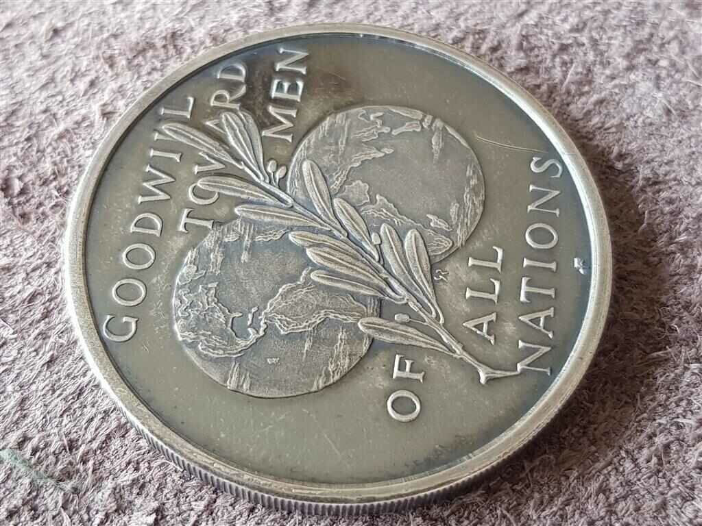 Silver coin medal Peace on Earth 1965 medal order - 5 Silver coin medal Peace on Earth 1965 medal order - 5