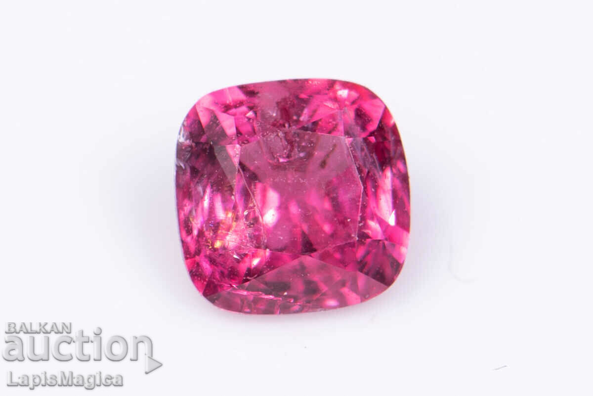 Pink spinel 0.35ct 3.8mm cushion cut strong fluorescence