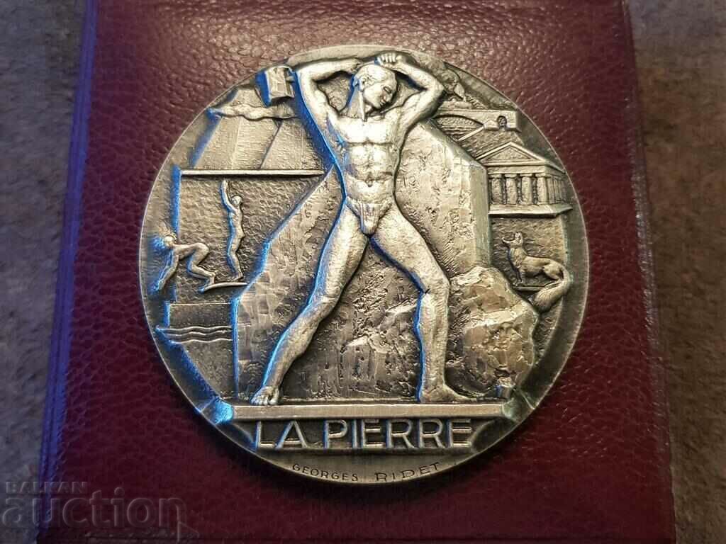 French 1968 Silver Stonemason Medal of the RIDE Order - 5 French 1968 Silver Stonemason Medal of the RIDE Order - 5