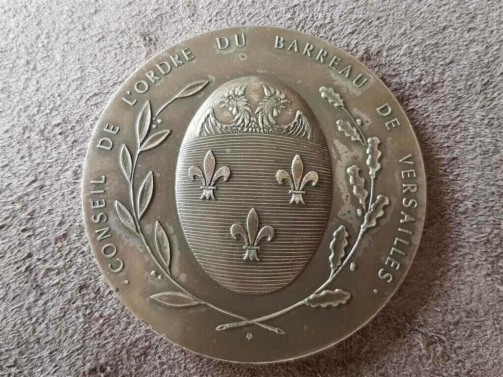 French 1975 silver ORDER OF THE BAR OF VERSAILLES plaque French 1975 silver ORDER OF THE BAR OF VERSAILLES plaque