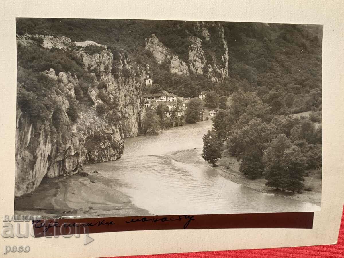 Cherepish Monastery Photo Georgi Paskov? old photo - 5 Cherepish Monastery Photo Georgi Paskov? old photo - 5