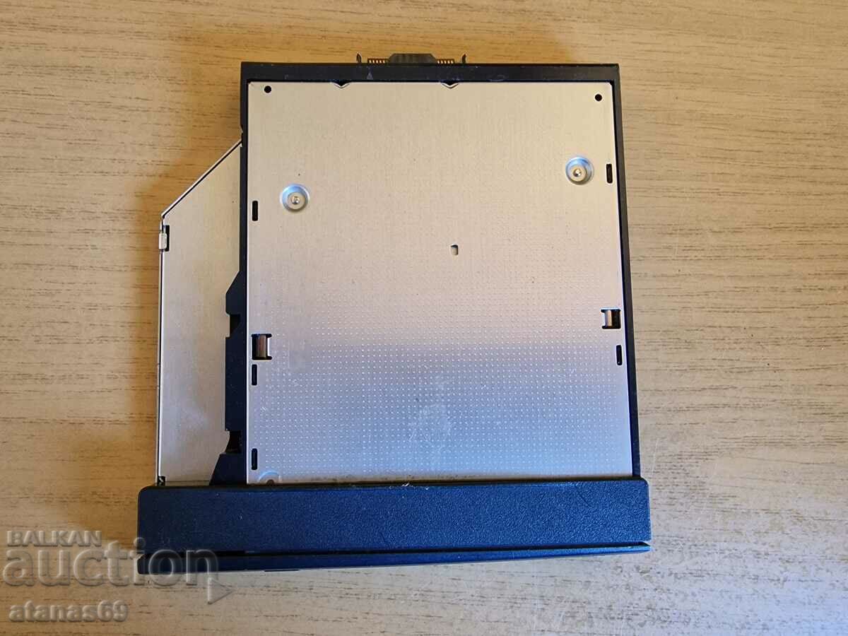 DVD for laptop - electronic scrap #102 with price 4.99 BGN | € 2.55 DVD for laptop - electronic scrap #102 with price 4.99 BGN | € 2.55