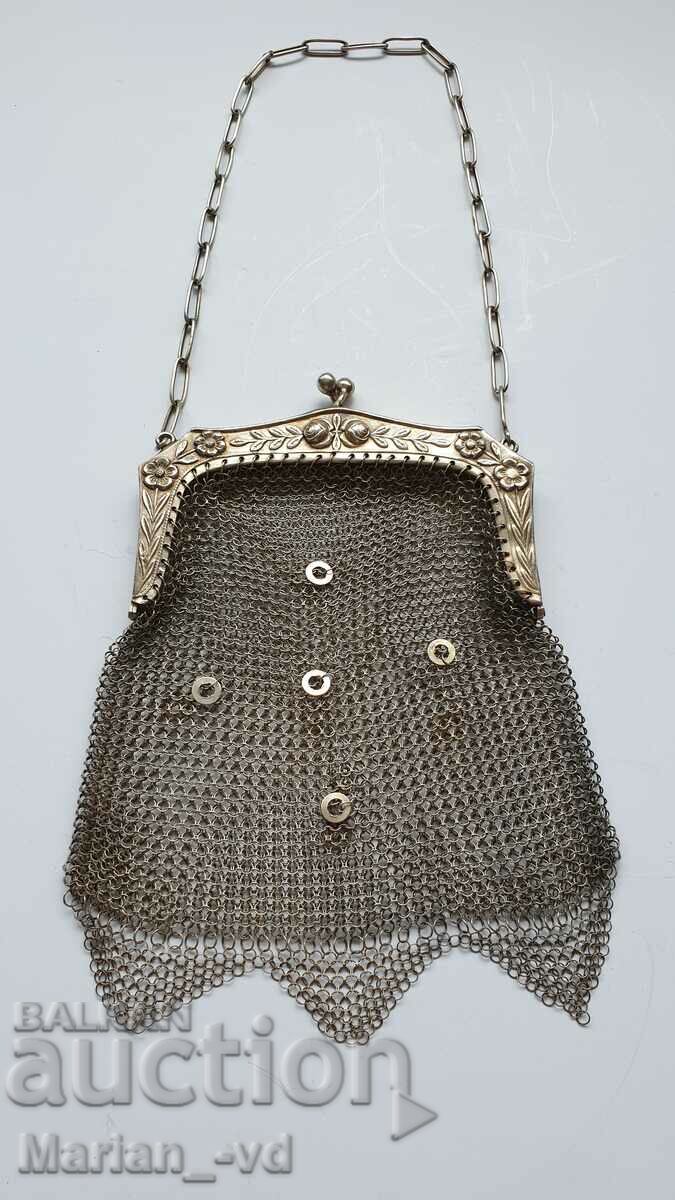 Стара дамска сребърна чантичка
