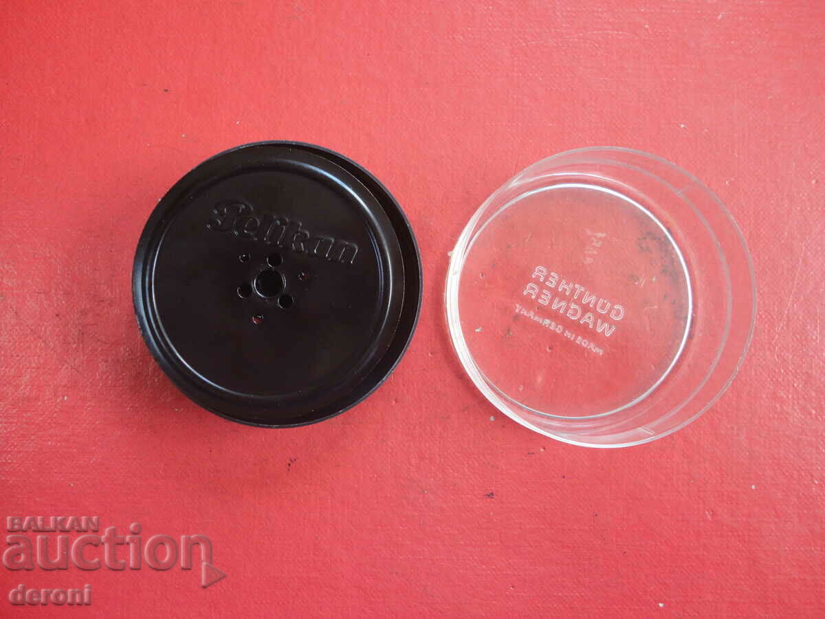 Δημοπρασία Κουτί βακελίτη Κουτί Pelikan με ταινία Δημοπρασία Κουτί βακελίτη Κουτί Pelikan με ταινία