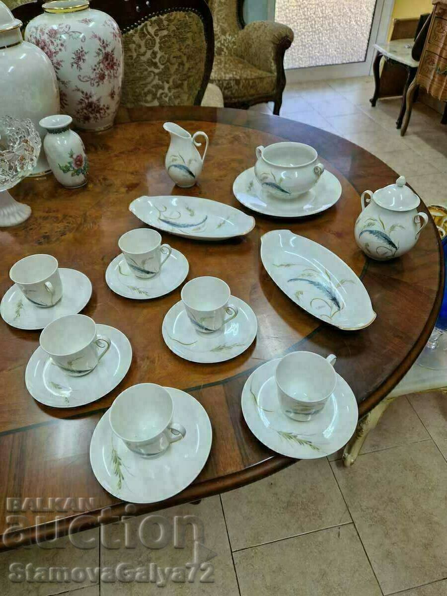 Доставка на Рядък антикварен сервиз ROYALE D'ARTOIS LIMOGES