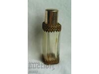 Старо шише шишенце за парфюм, стъклено с орнаменти