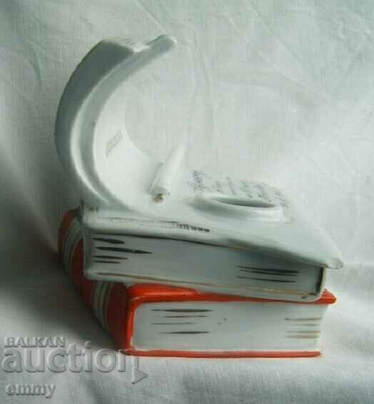 Porcelain inkwell LFZ, Russia, USSR 1961 with price 35.00 BGN | € 17.90