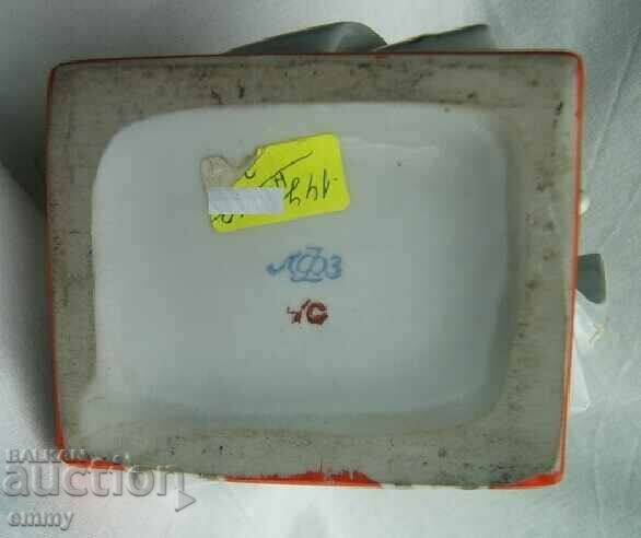 Porcelain inkwell LFZ, Russia, USSR 1961 - 7