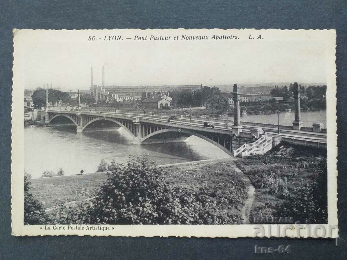 Lyon Old postcard