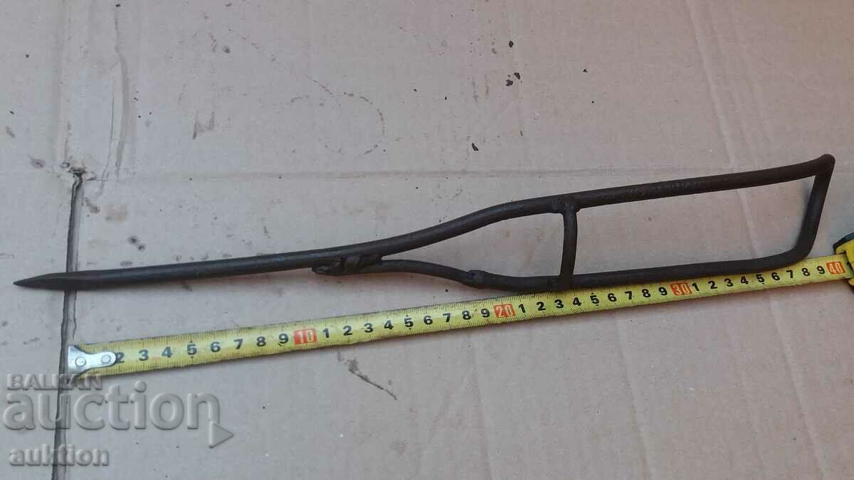 TOOL - Awl with price 2.99 BGN | € 1.53