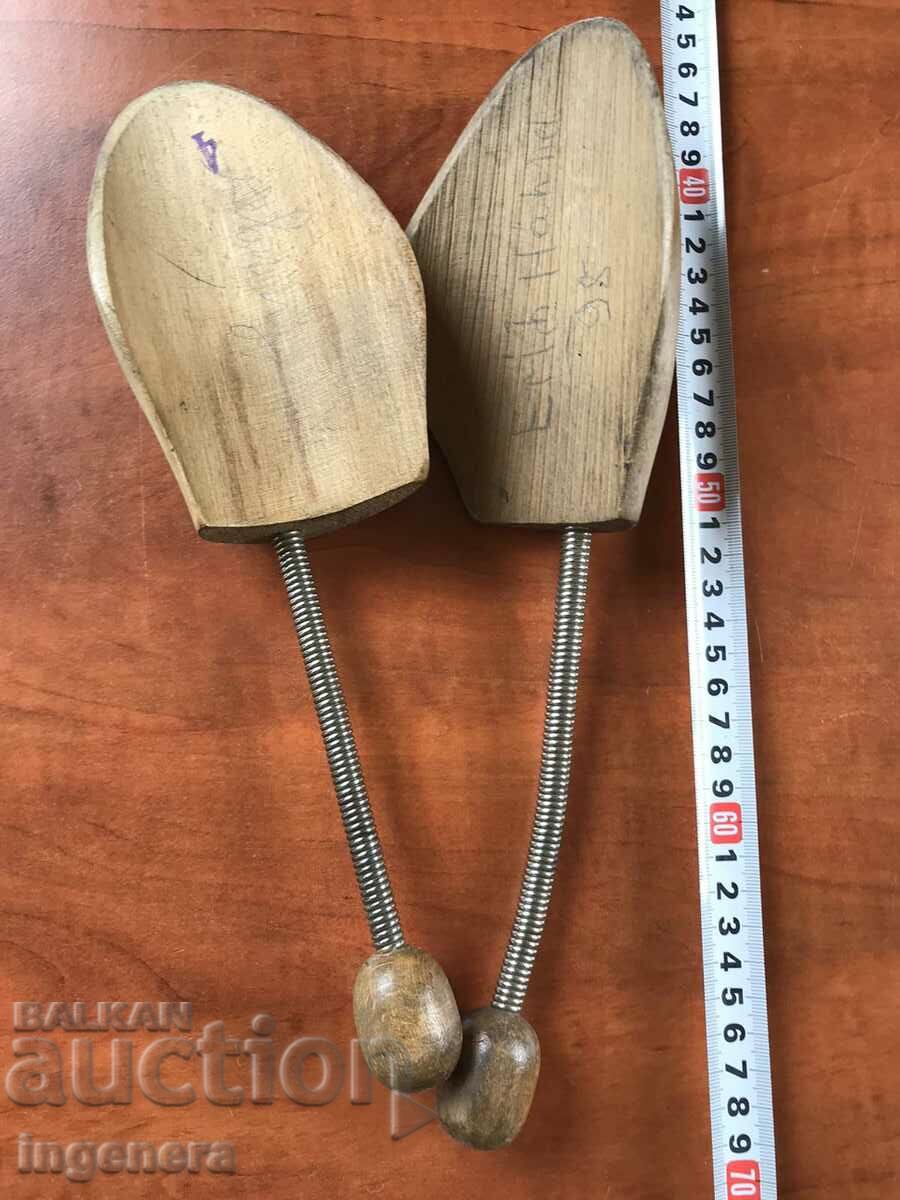 Auction MOLD SHOE MOLDS WOOD BRANDED TENSIONERS STRETCHERS Auction MOLD SHOE MOLDS WOOD BRANDED TENSIONERS STRETCHERS