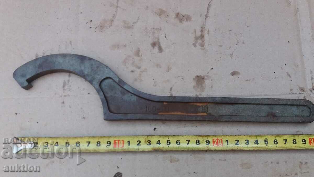 MILITARY MASSIVE WRENCH, TOOL
