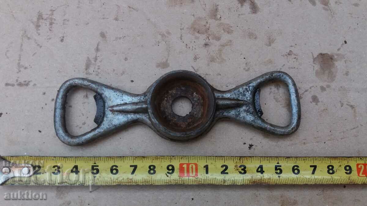 Delivery of SOC. METAL OPENER Delivery of SOC. METAL OPENER