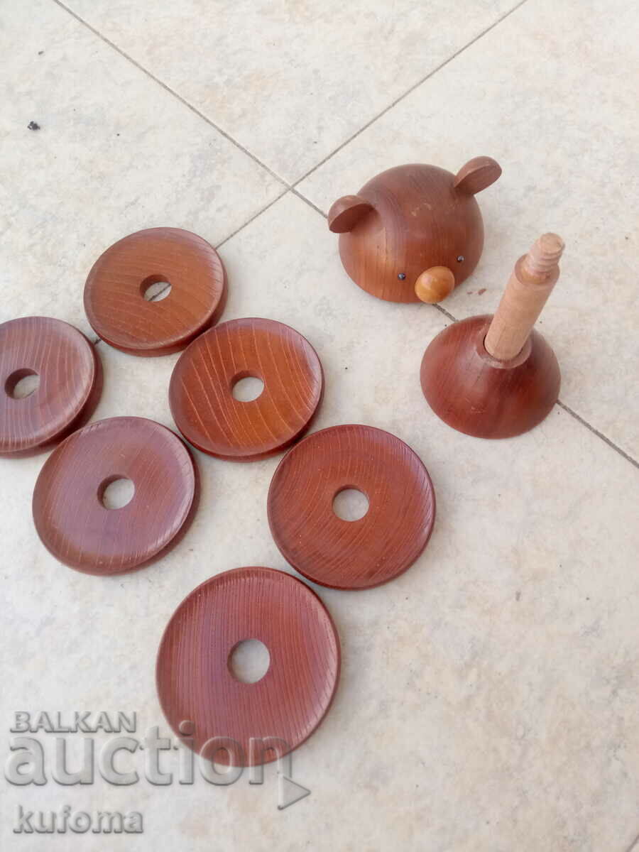 Delivery of Wooden figure with coasters. Delivery of Wooden figure with coasters.