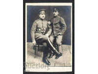 Снимка - български офицер и войник - 1918 г.