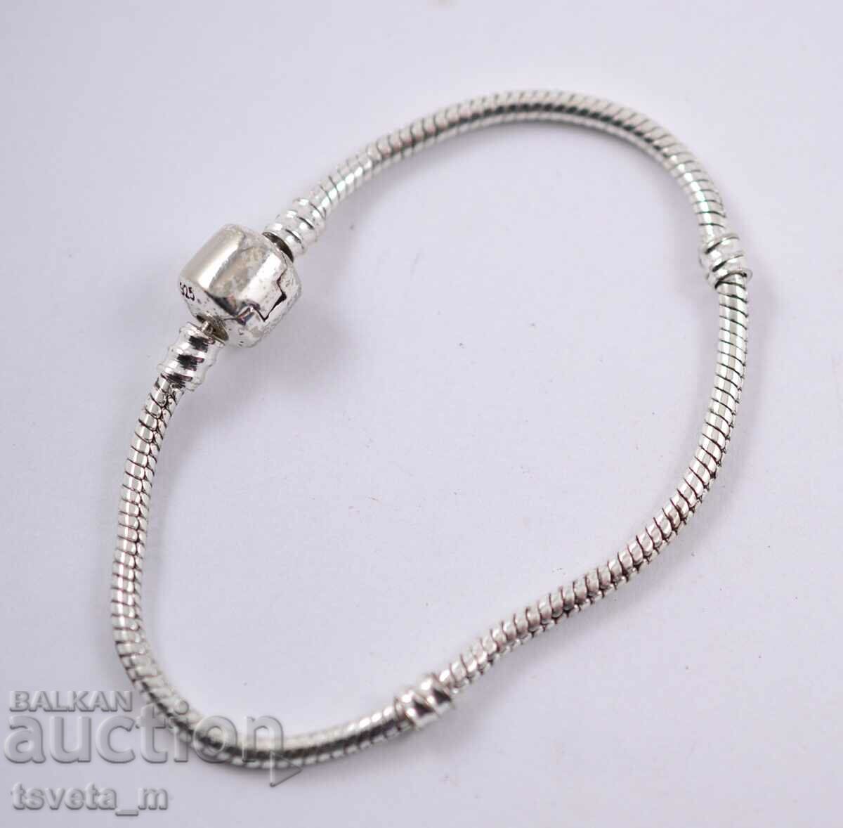 Bracelet with price 2.00 BGN | € 1.02 Bracelet with price 2.00 BGN | € 1.02