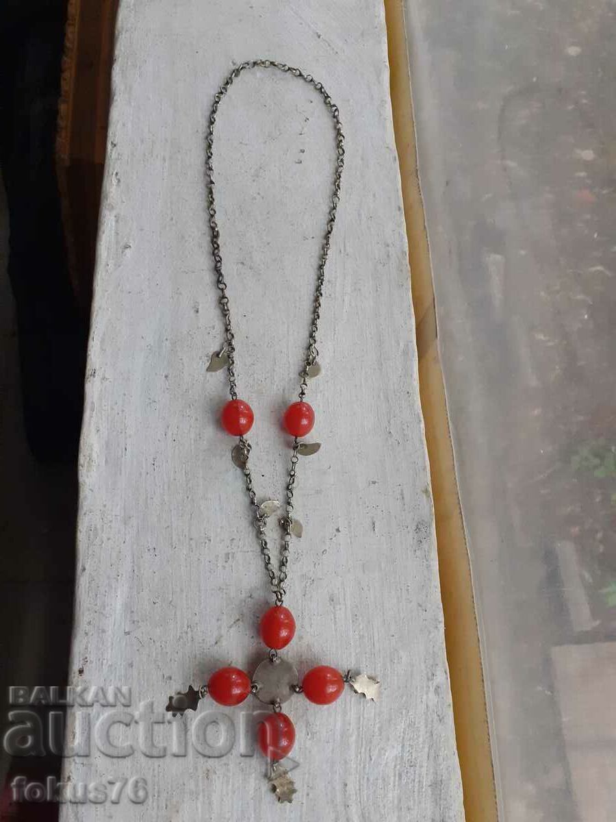 Old renaissance jewelry choker necklace sachan red glass