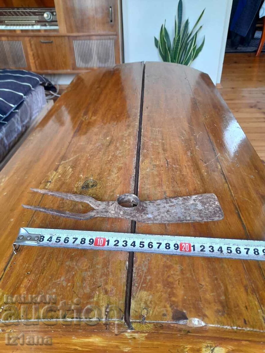 Old hoe, small hoe, weeding tool - 5 Old hoe, small hoe, weeding tool - 5