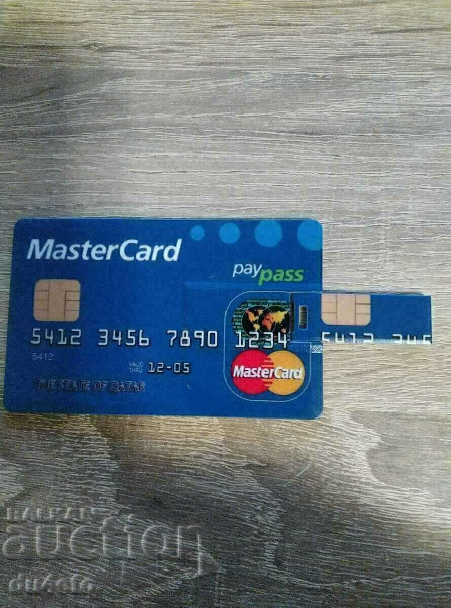 Super thin flash memory USB 2.0 flash drive in the shape of a bank card Super thin flash memory USB 2.0 flash drive in the shape of a bank card