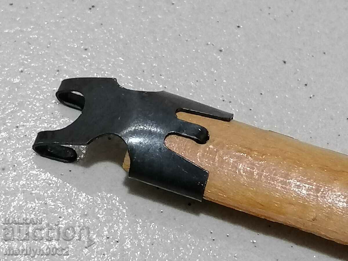 Εκκρεμές από ένα παλιό ρολόι τοίχου - 6