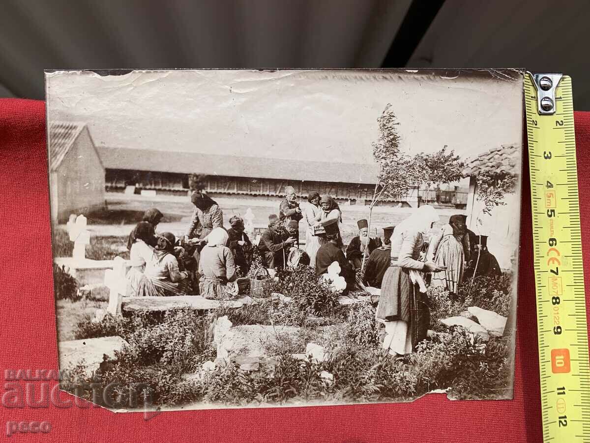 Auction Stew of the cemetery Photographer Georg Volz Auction Stew of the cemetery Photographer Georg Volz