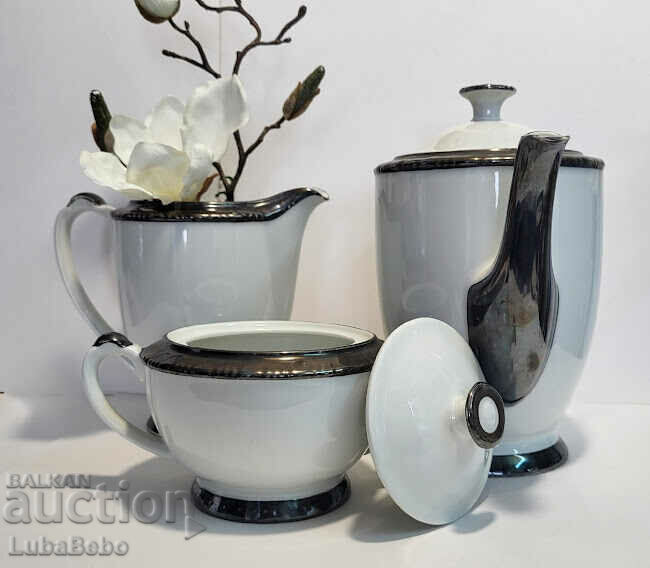 Σέρβις καφέ με ασημένιες άκρες. με τιμή 230.00 BGN | € 117.60 Σέρβις καφέ με ασημένιες άκρες. με τιμή 230.00 BGN | € 117.60