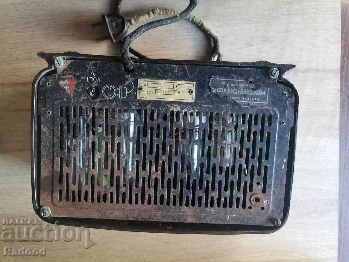 Auction  Radio MINERVA