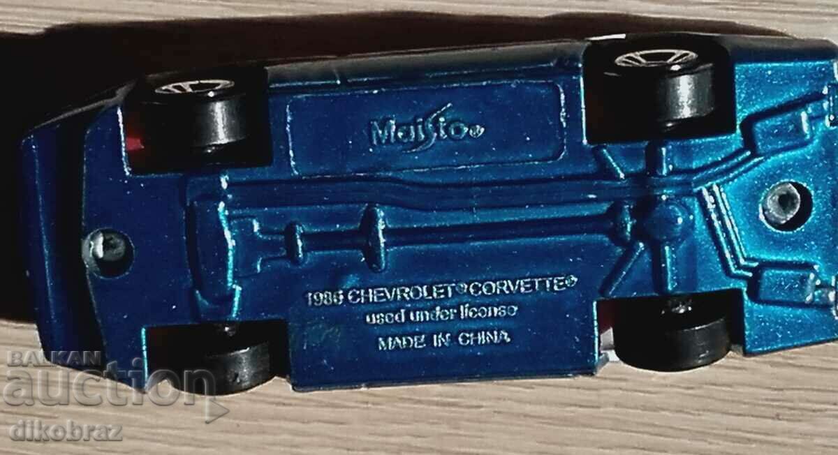 Auction Chevrolet Corvette - Maisto - 1986 Auction Chevrolet Corvette - Maisto - 1986