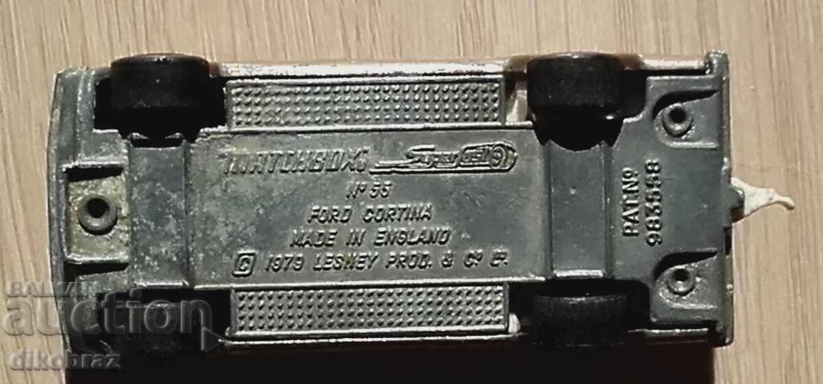 Delivery of Ford / Ford Cortina - Matchbox - England Delivery of Ford / Ford Cortina - Matchbox - England