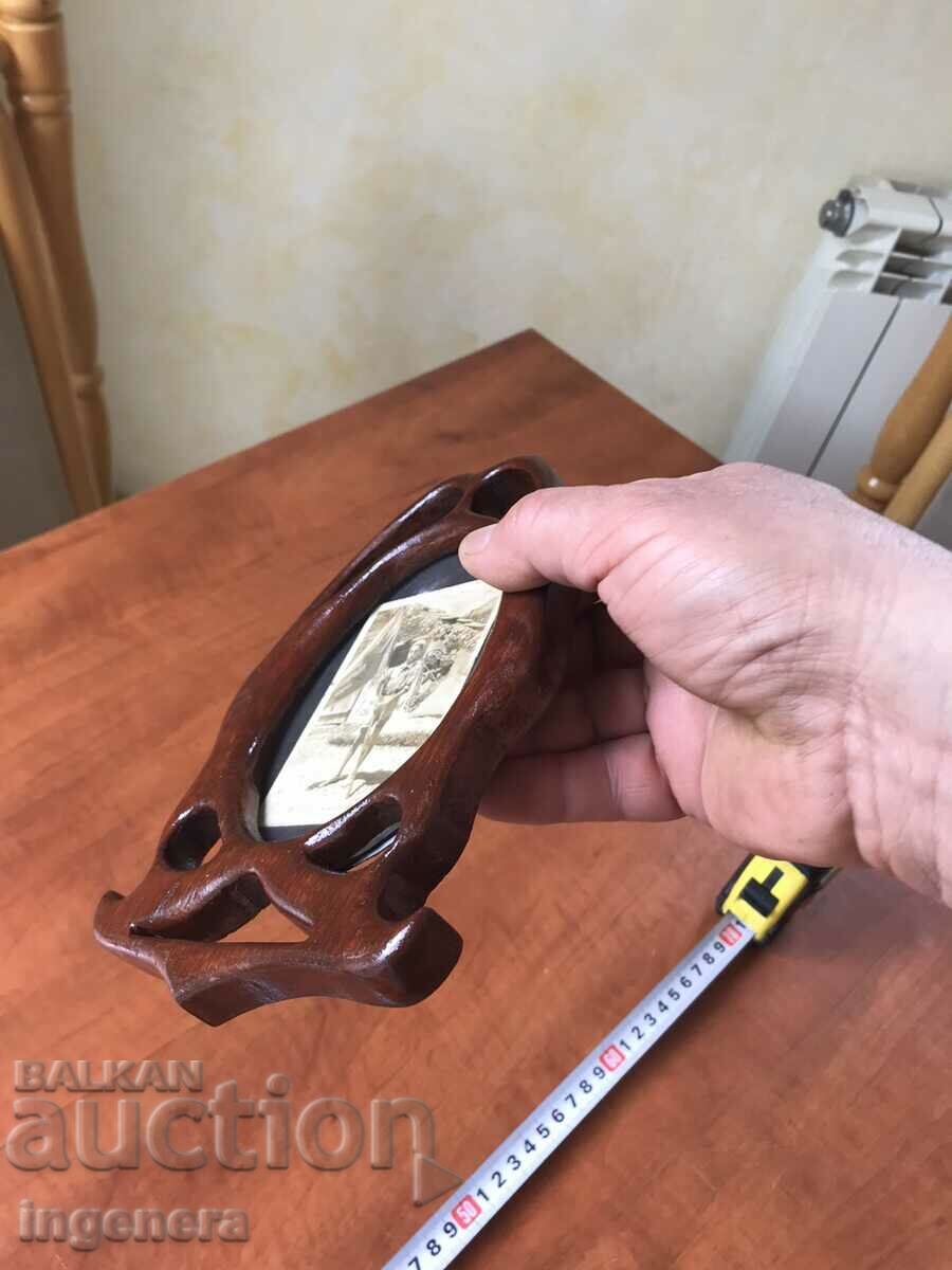 Delivery of FRAME FOR PHOTO OR PICTURE WOOD BEECH OPEN Delivery of FRAME FOR PHOTO OR PICTURE WOOD BEECH OPEN