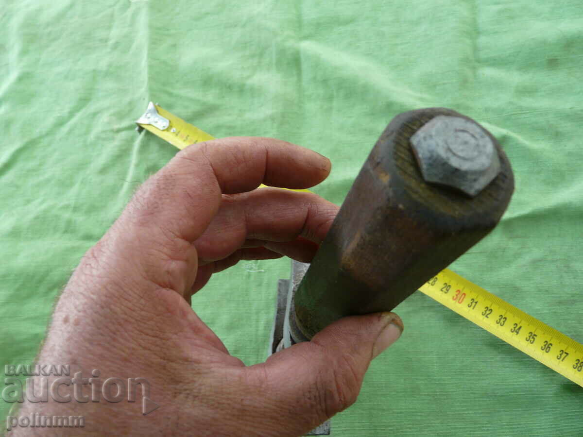 Δημοπρασία Παλιό βιδωτό κλειδί - 11 Δημοπρασία Παλιό βιδωτό κλειδί - 11