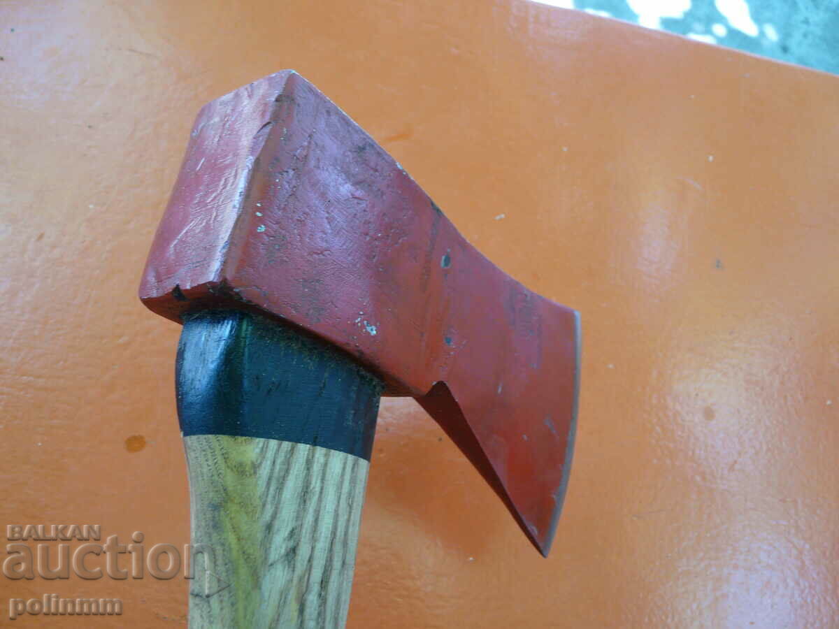 Delivery of Smalkalda Huge Fire Ax - 333 Delivery of Smalkalda Huge Fire Ax - 333