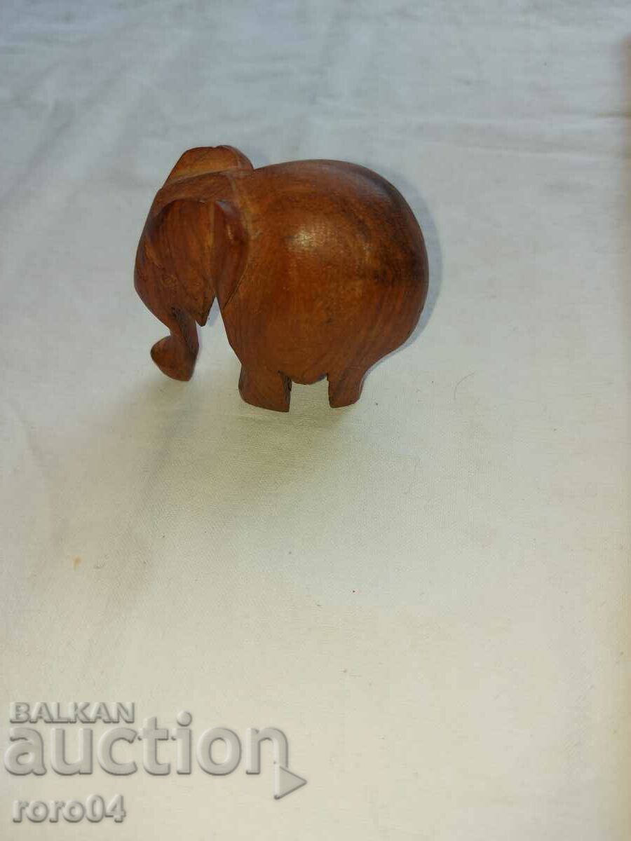 Auction ELEPHANT - SCULPTURE - FOR LUCK Auction ELEPHANT - SCULPTURE - FOR LUCK