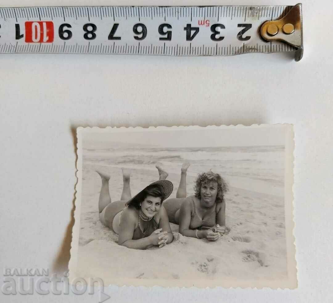 WOMAN WOMEN SEA EARLY SOC OLD PHOTO PHOTO with price 25.00 BGN | € 12.78