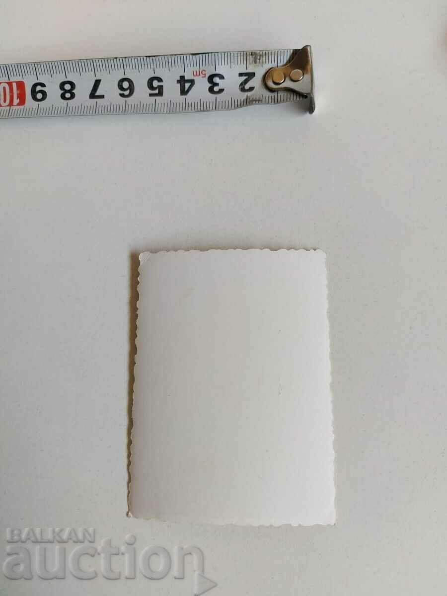 Delivery of WOMAN SEA HAT EARLY SOC OLD PHOTO PHOTO