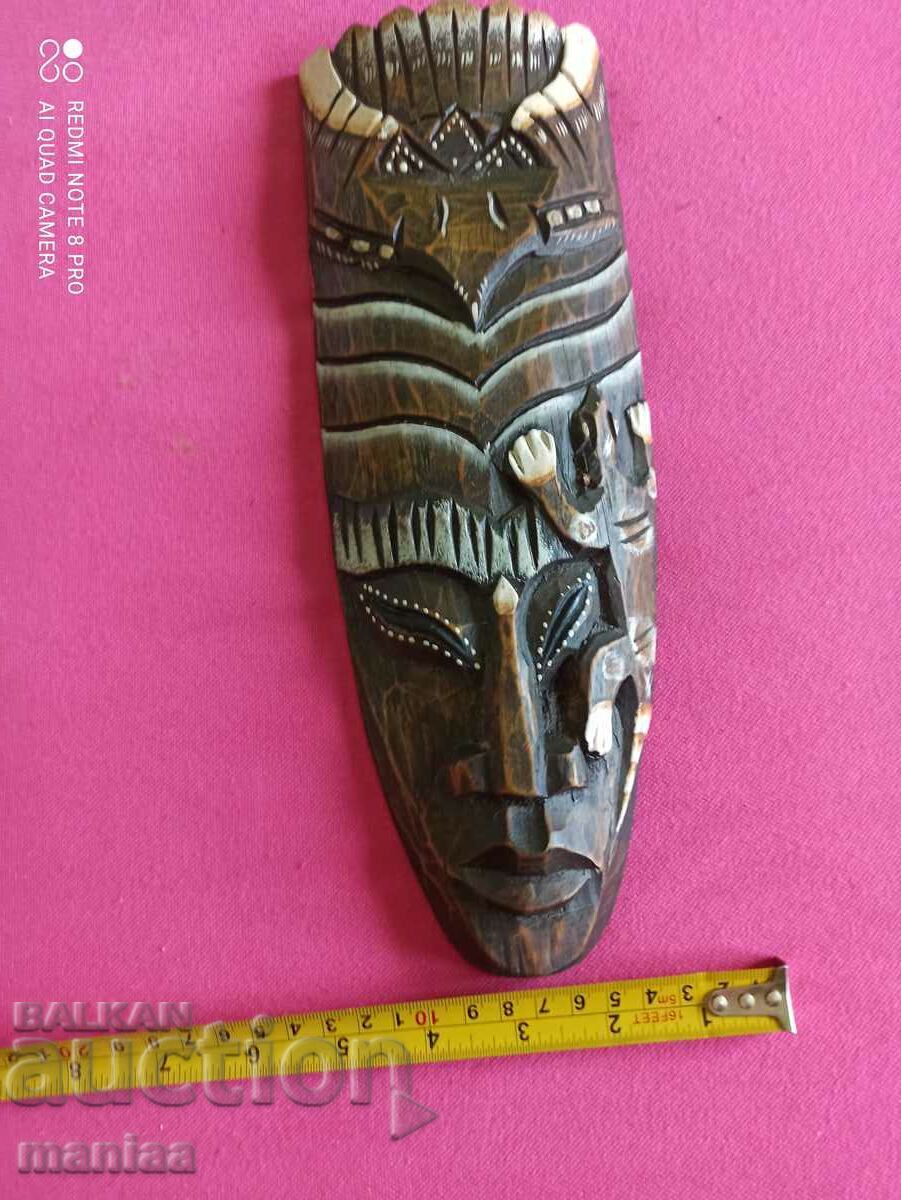 Beautiful African wooden mask - 6 Beautiful African wooden mask - 6
