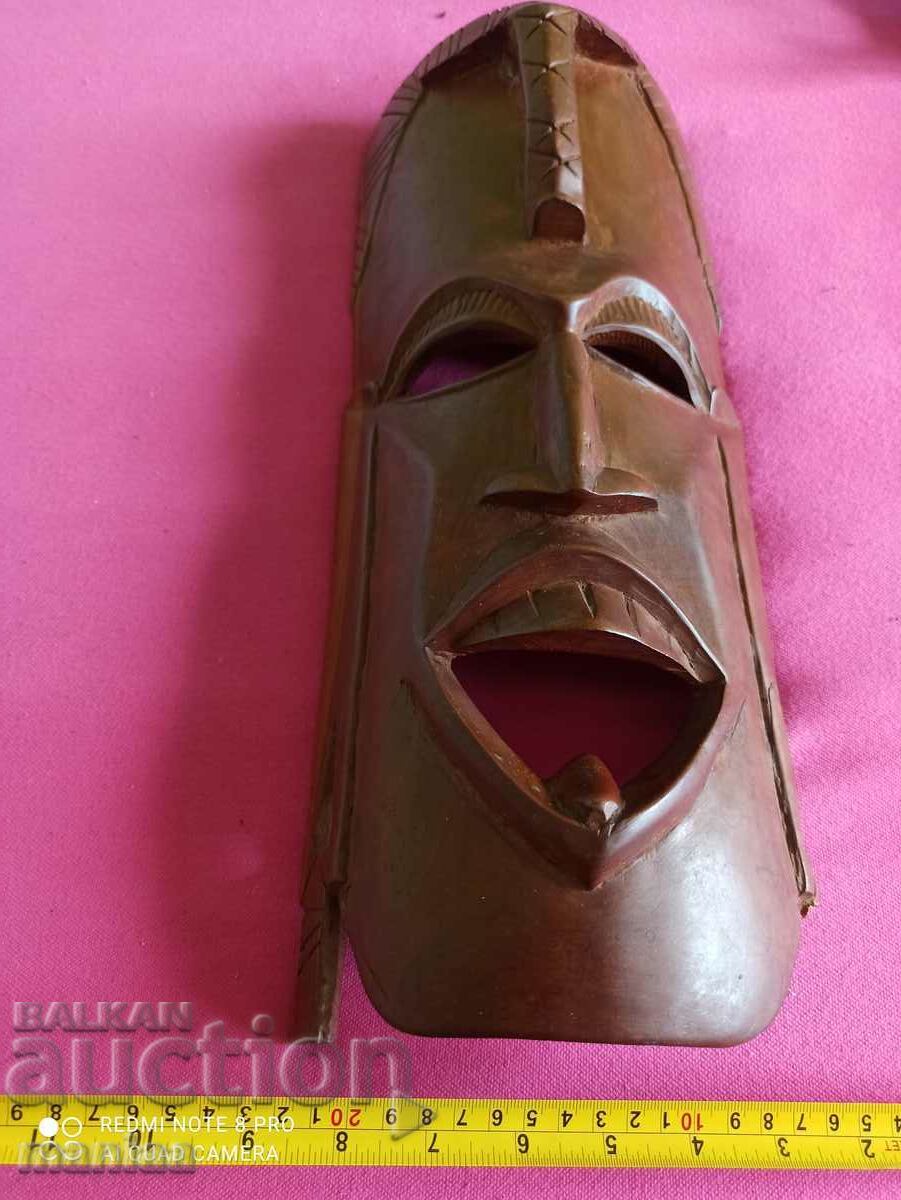 Beautiful African wooden mask with price 80.00 BGN | € 40.90 Beautiful African wooden mask with price 80.00 BGN | € 40.90